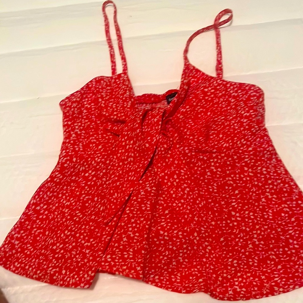 red and white adjustable tank crop top with tie in front